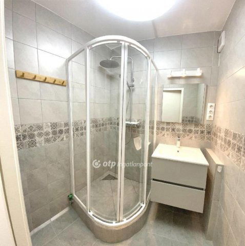 Eladó panellakás, Budapesten, XXI. kerületben 64.9 M Ft, 3 szobás