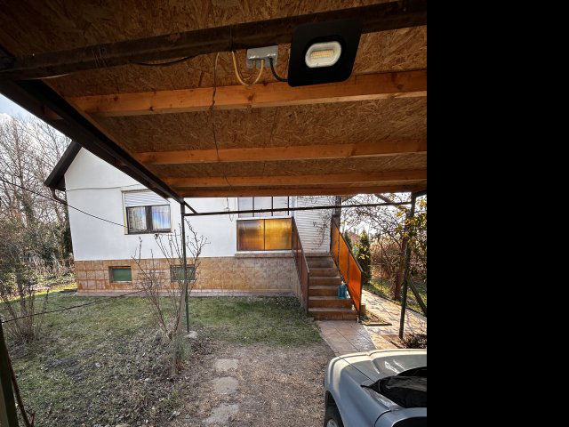 Eladó nyaraló, Szegeden 40 M Ft, 2 szobás / költözzbe.hu