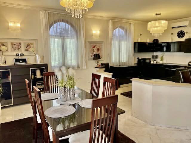 Eladó családi ház, Budapesten, XX. kerületben 188 M Ft