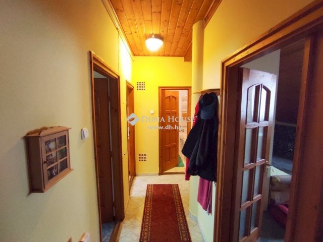 Eladó téglalakás, Balatonbogláron 52.5 M Ft, 2 szobás
