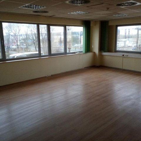 Kiadó iroda, Budapesten, XI. kerületben 4077 E Ft / hó, 1 szobás