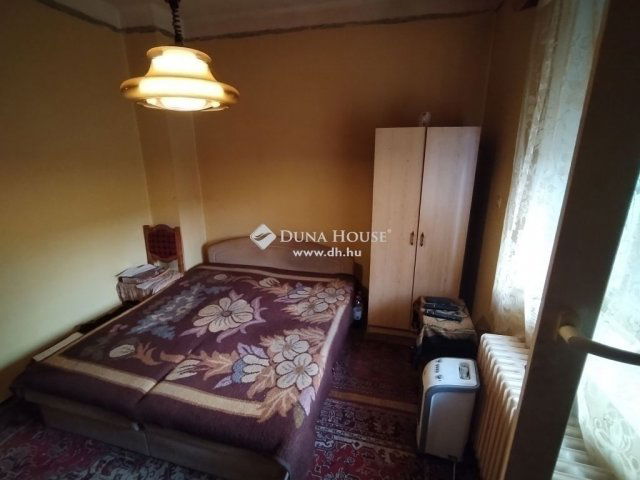 Eladó családi ház, Gyömrőn 49.9 M Ft, 3 szobás