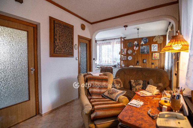 Eladó családi ház, Budakeszin 120 M Ft, 3 szobás