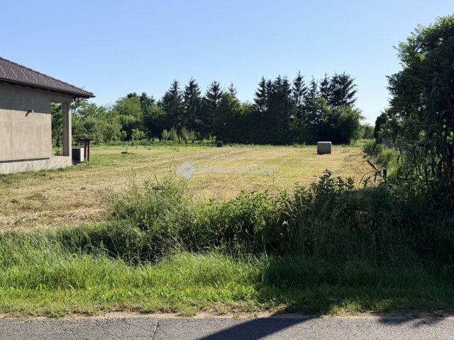 Eladó telek, Magyarszecsődön 8.5 M Ft / költözzbe.hu