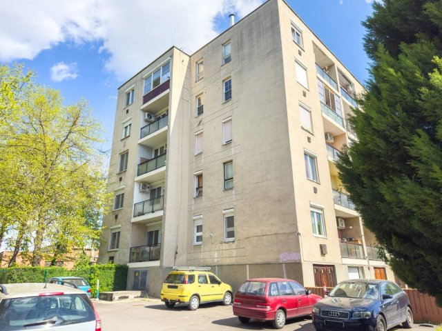 Eladó téglalakás, Budapesten, XIV. kerületben, Törökőr utcában