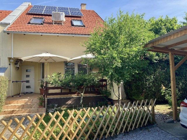 Eladó téglalakás, Kozármislenyen 90.9 M Ft, 3+1 szobás