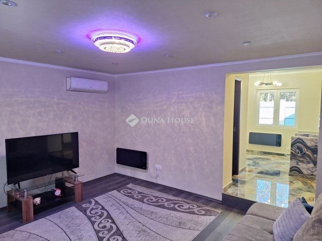 Eladó családi ház, Budapesten, XXI. kerületben 55 M Ft, 3 szobás