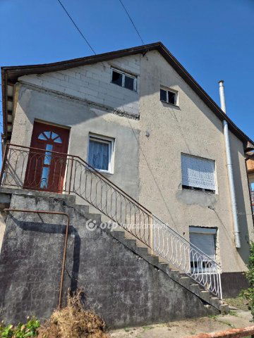 Eladó családi ház, Markazon 44 M Ft, 3 szobás