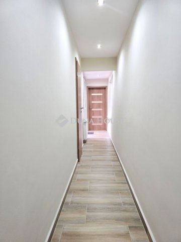 Eladó családi ház, Hosszúhetényen 99 M Ft, 4 szobás