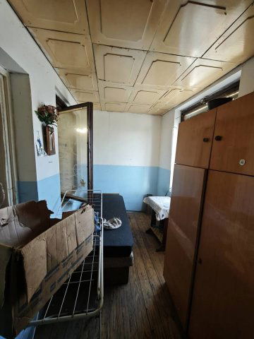 Eladó téglalakás, Pécelen 42 M Ft, 3 szobás