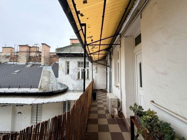 Eladó téglalakás, Budapesten, VII. kerületben 69.9 M Ft