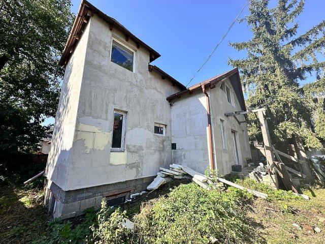 Eladó ikerház, Budapesten, XVI. kerületben 119.9 M Ft, 6+2 szobás