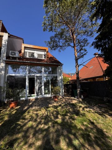 Eladó sorház, Pécsett, Kispiricsizma dűlőn 114.9 M Ft, 3 szobás