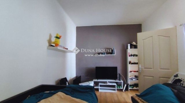 Eladó családi ház, Alsónémediben 54.8 M Ft, 2 szobás