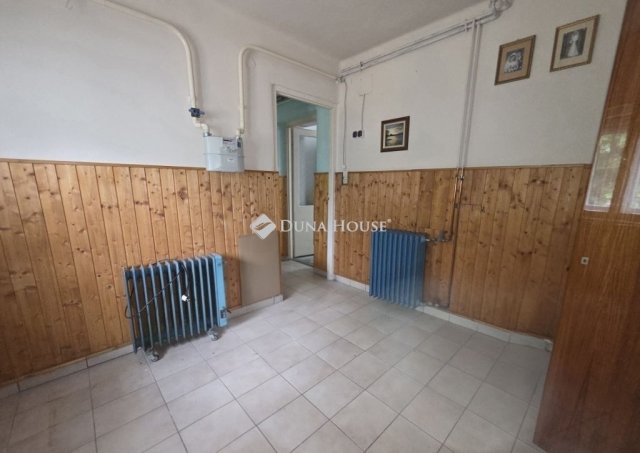 Eladó családi ház, Szegeden 69 M Ft, 2 szobás