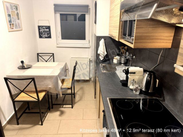 Eladó sorház, Szentendrén, Római Temető utcában 79.9 M Ft