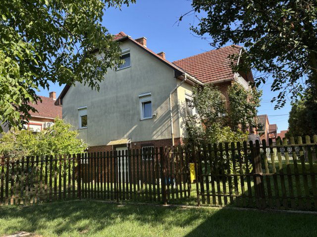 Eladó családi ház, Felsőzsolcán 64.9 M Ft, 5 szobás