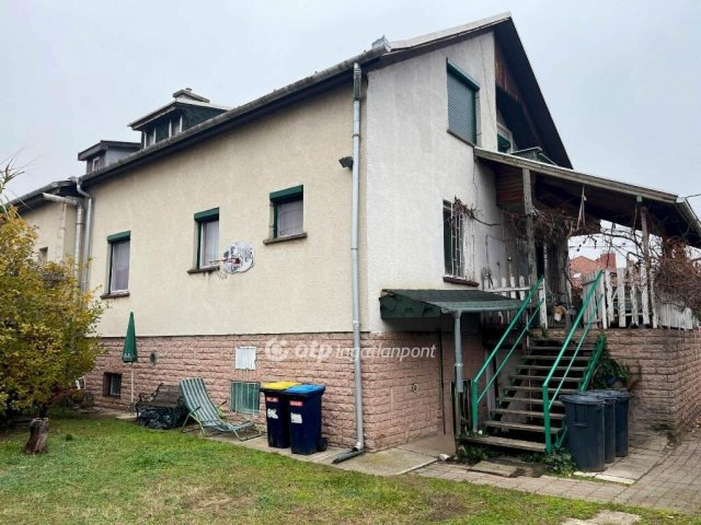 Eladó ikerház, Budapesten, XVIII. kerületben 190 M Ft, 4+1 szobás