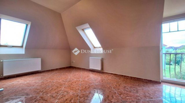 Kiadó téglalakás, albérlet, Egerben 130 E Ft / hó, 1+1 szobás