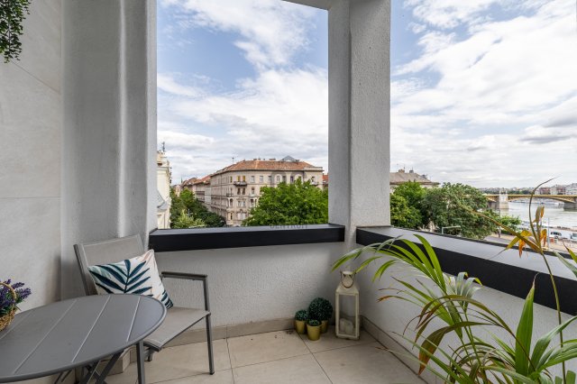 Eladó téglalakás, Budapesten, II. kerületben, Bem József utcában