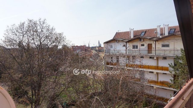 Eladó téglalakás, Gyöngyösön 47.5 M Ft, 3 szobás