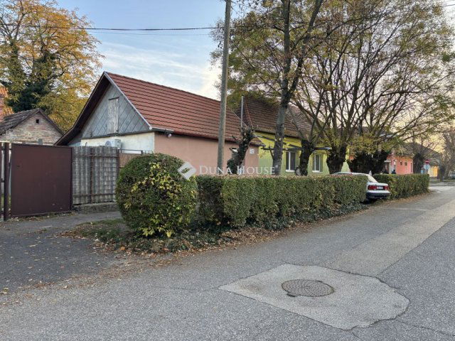 Eladó családi ház, Kunszentmiklóson, Wesselényi utcában