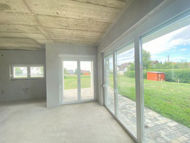 Eladó családi ház, Cserszegtomajon 169 M Ft, 4 szobás
