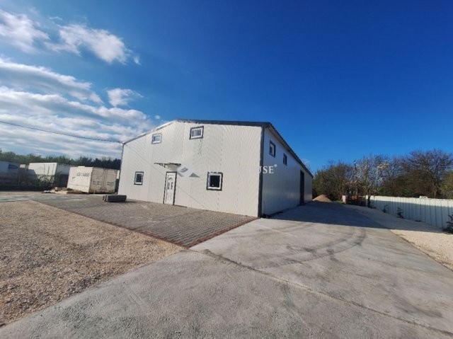 Kiadó ipari ingatlan, Monoron 600 E Ft / hó / költözzbe.hu