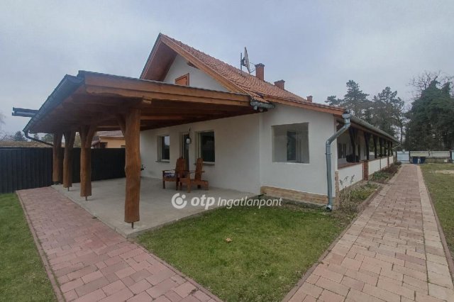 Eladó mezogazdasagi ingatlan, Ócsán 95 M Ft, 5+1 szobás