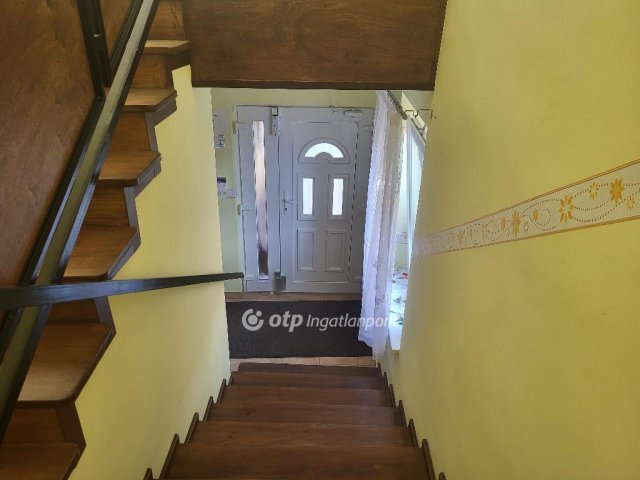 Eladó családi ház, Boldogon 145.8 M Ft, 4+1 szobás