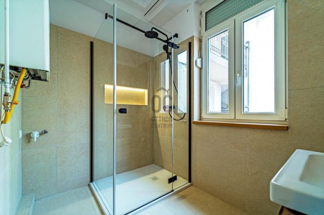 Eladó téglalakás, Budapesten, VII. kerületben 95.9 M Ft