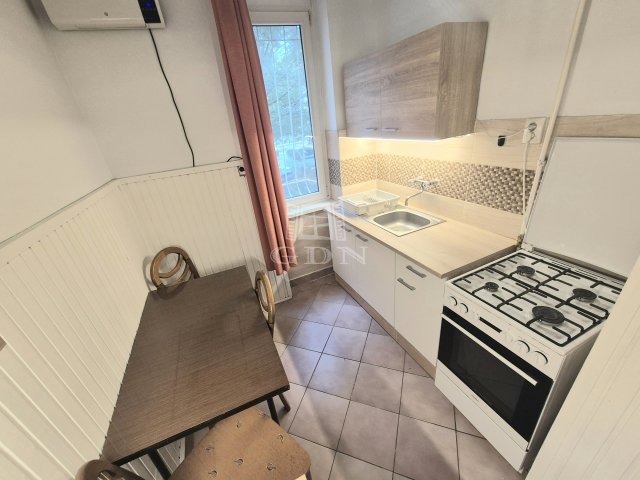 Eladó téglalakás, Budapesten, XV. kerületben 61.5 M Ft, 2 szobás