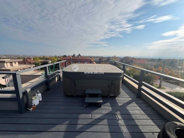 Eladó családi ház, Érden 219.9 M Ft, 5 szobás