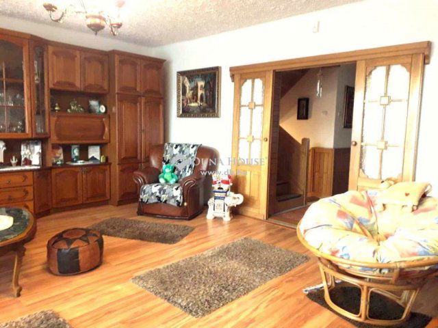 Eladó sorház, Komlón 60 M Ft, 5 szobás / költözzbe.hu