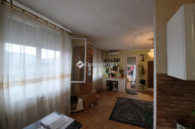 Eladó téglalakás, Budapesten, XIV. kerületben 64.9 M Ft