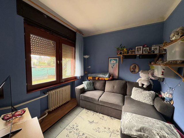 Eladó családi ház, Budakalászon 94.9 M Ft, 3 szobás