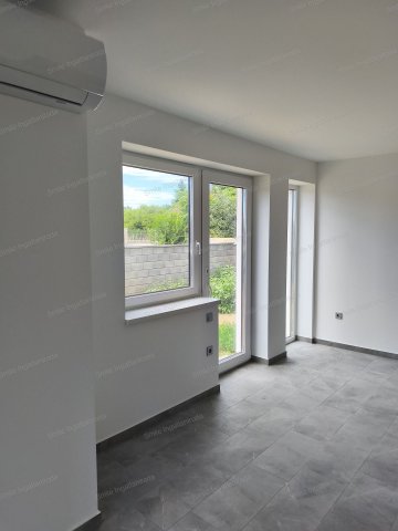 Eladó ikerház, Nyíregyházán 115 M Ft, 4 szobás