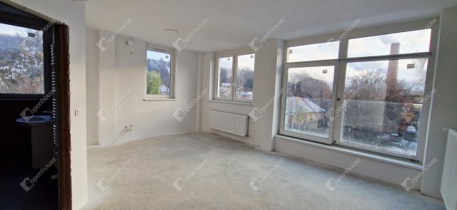 Eladó téglalakás, Miskolcon 65 M Ft, 3 szobás