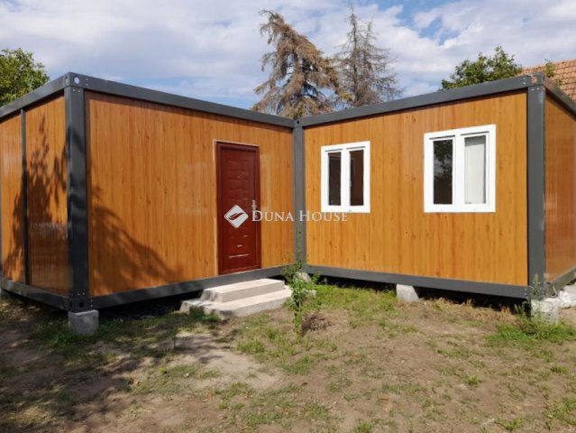Eladó nyaraló, Békéscsabán, Süllő utcában 16.2 M Ft