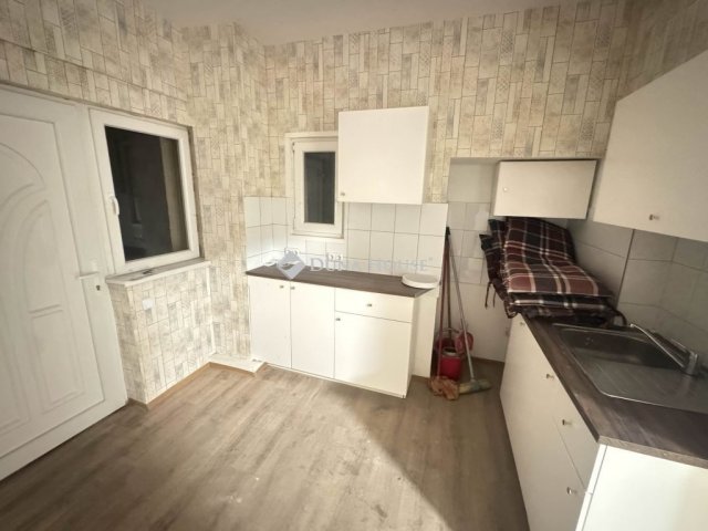 Eladó téglalakás, Budapesten, XX. kerületben 80 M Ft, 2 szobás