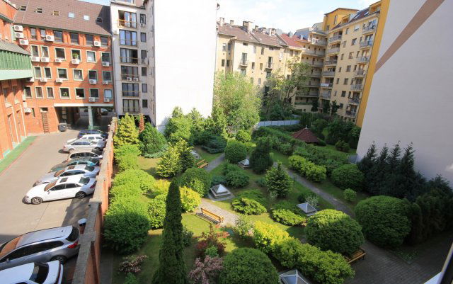 Kiadó téglalakás, albérlet, IX. kerületben, Liliom utcában