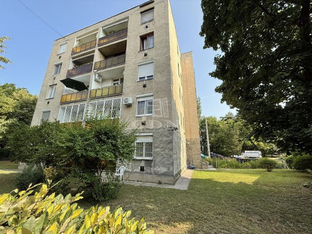 Eladó téglalakás, Budapesten, IV. kerületben 55 M Ft, 2 szobás