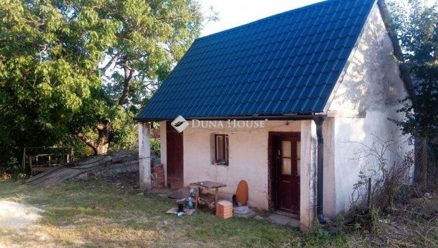 Eladó családi ház, Bajnán, Szabadság utcában 19.9 M Ft