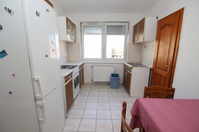 Eladó téglalakás, Debrecenben 86.9 M Ft, 2+1 szobás