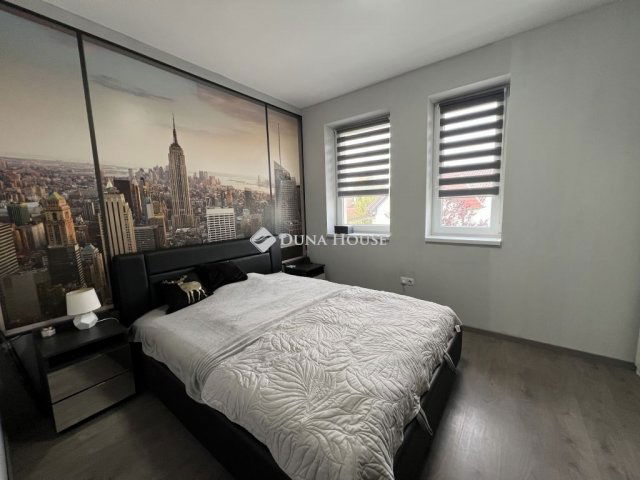 Eladó családi ház, Nyíregyházán 199.9 M Ft, 6 szobás