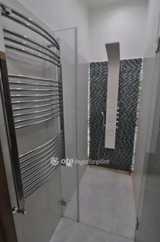 Eladó téglalakás, Budapesten, V. kerületben 165 M Ft, 3 szobás