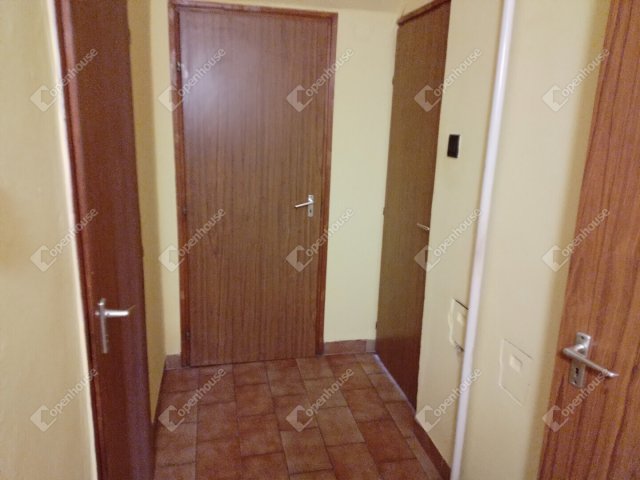 Eladó családi ház, Muronyon 24.9 M Ft, 5 szobás
