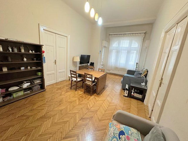 Eladó téglalakás, XIII. kerületben, Visegrádi utcában