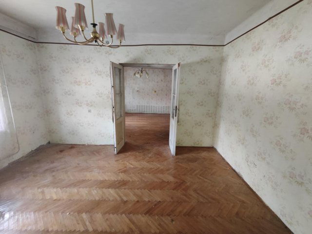 Eladó családi ház, Tiszaszigeten 34.9 M Ft, 2 szobás