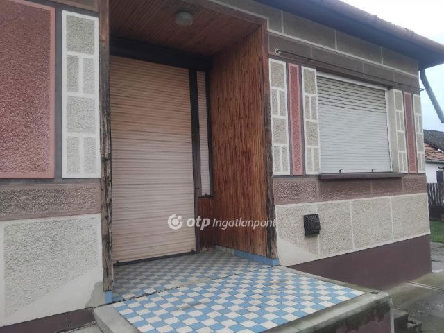 Eladó családi ház, Hajdúdorogon 31 M Ft, 2+1 szobás